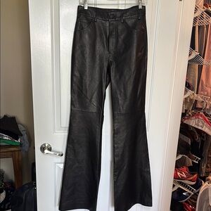NWT NILI LOTAN Roe leather pants black size 4. Current season
